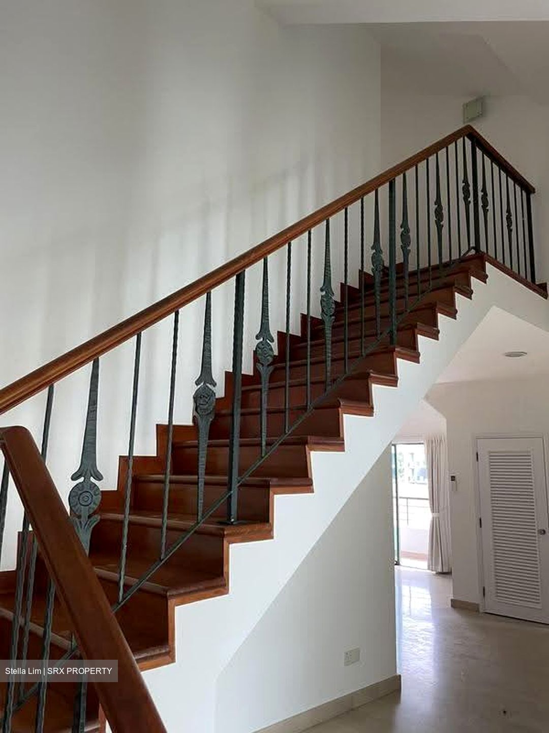 Fifth Avenue Condominium (D10), Condominium #618828191